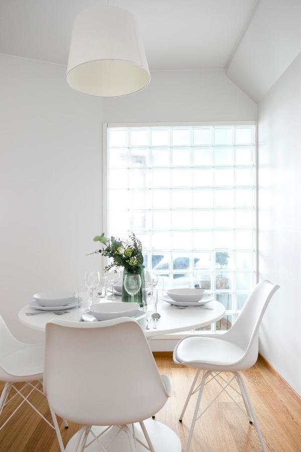 2Ndhomes Luxury Kamppi Center Apartment With Spa And Terrace Helsinky Exteriér fotografie